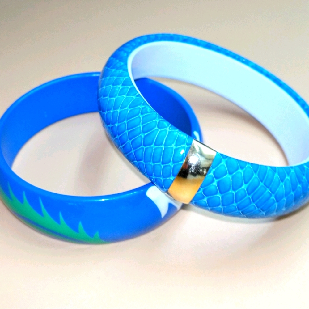 Two vintage blue bracelets